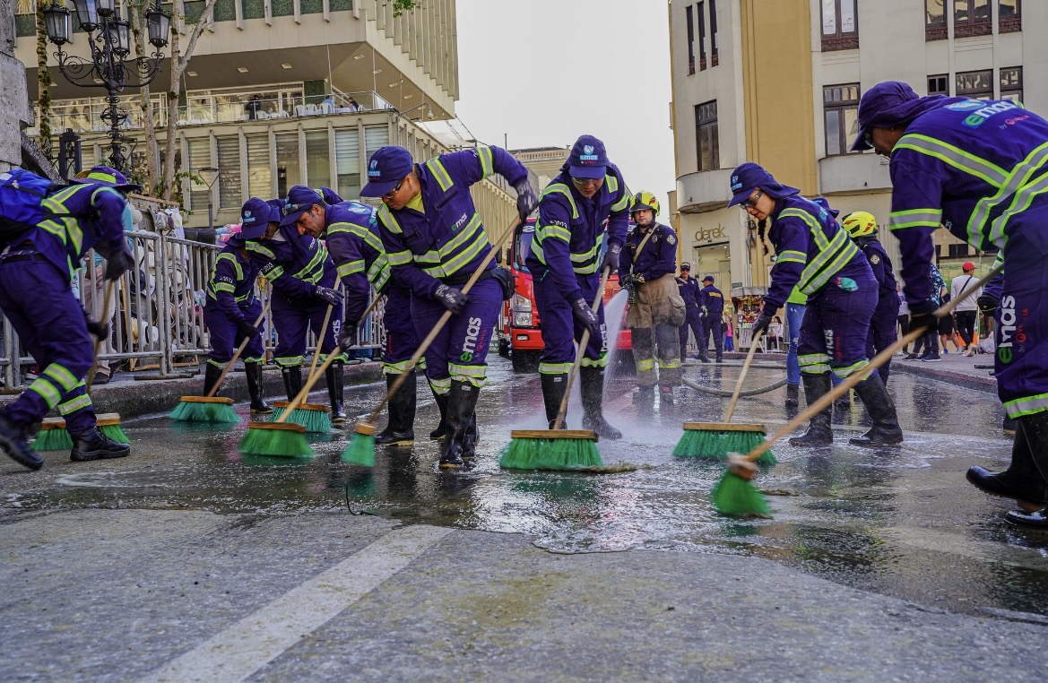 Con más de 230 operarios Emas garantizará la limpieza durante la Feria de Manizales